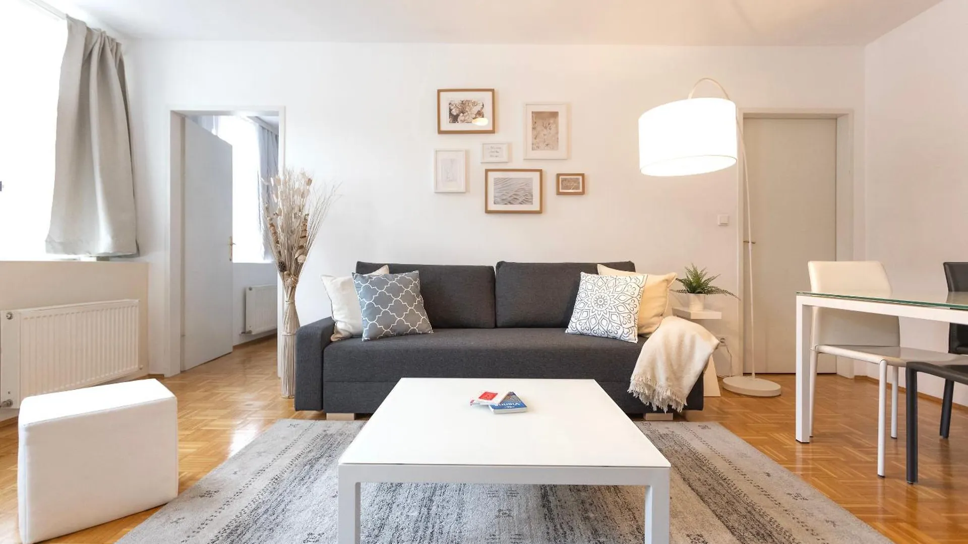 Market, Metro, City Center By Jr City Apartments ウィーン